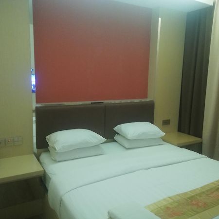 Sawadee Resort Hotel And Spa Джохор-Бару Экстерьер фото